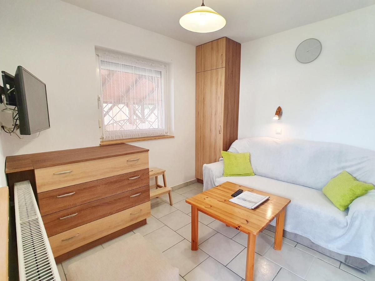 Krisztian Apartmanhaz 沃尼奥尔茨沃什海吉 外观 照片